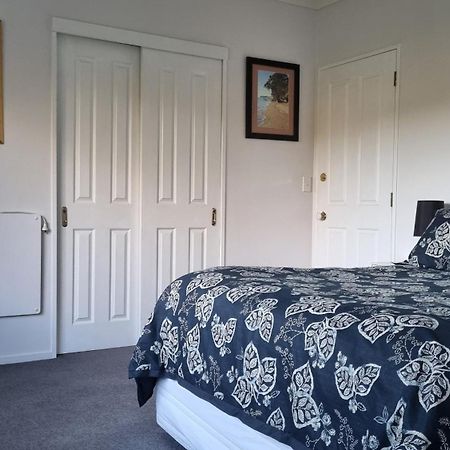 Okura River Estate Getaway Auckland Extérieur photo
